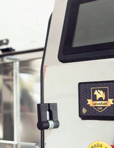 baño automático para perros - autolavado de perros - LavaKan Alcorcón - máquina